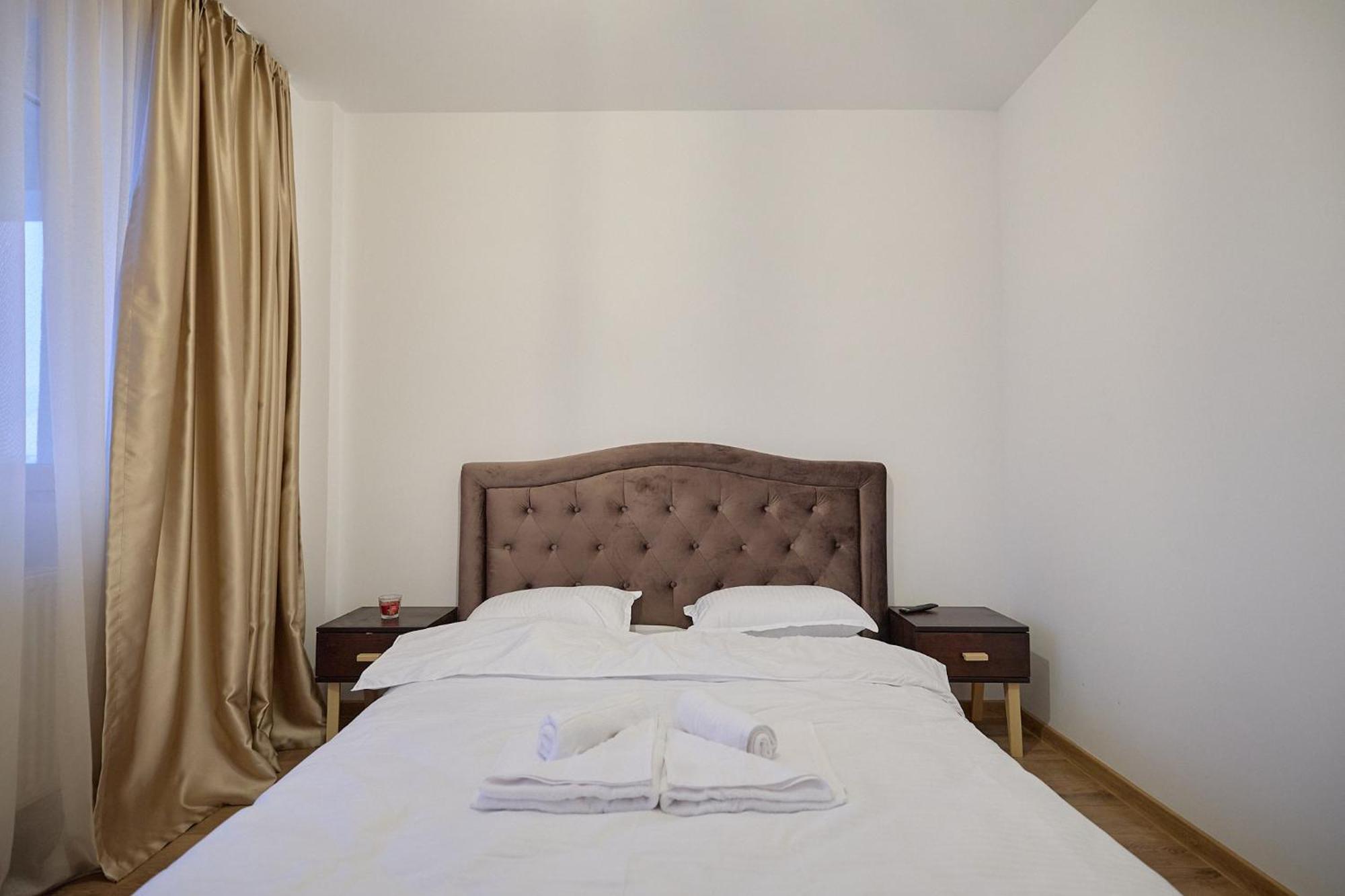 Cozy Collection Apartments At Palas Mall Yaş Dış mekan fotoğraf