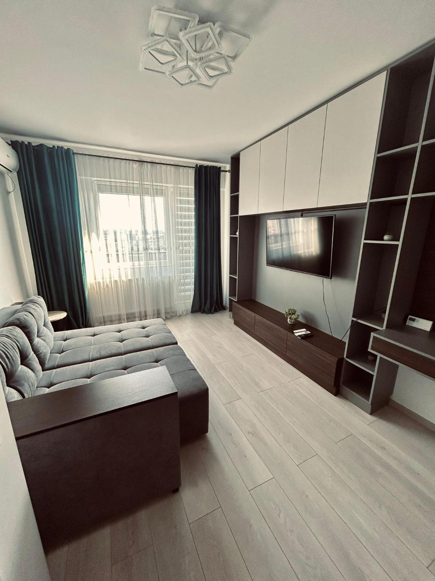 Cozy Collection Apartments At Palas Mall Yaş Dış mekan fotoğraf