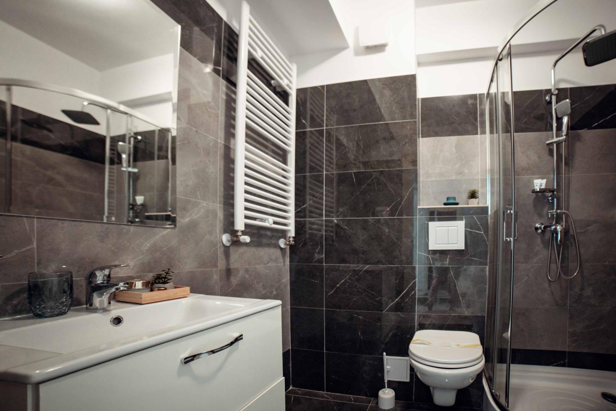 Cozy Collection Apartments At Palas Mall Yaş Dış mekan fotoğraf